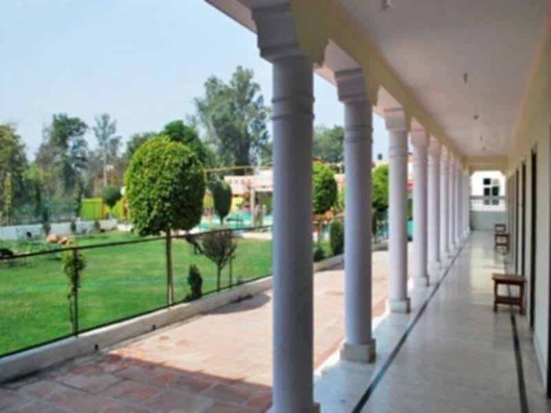 Regenta Resort Shyam Bharatpur Eksteriør billede